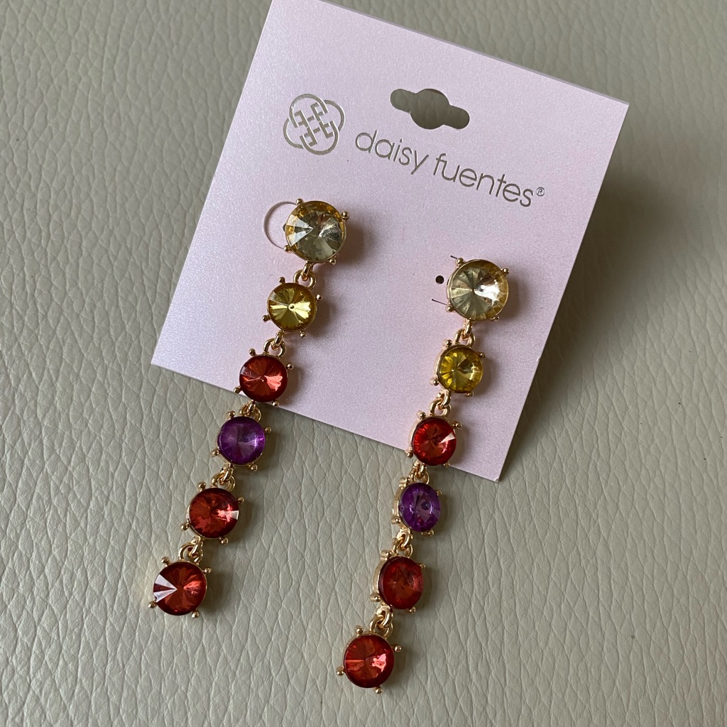 Daisy Fuentes Drop Earrings 13$